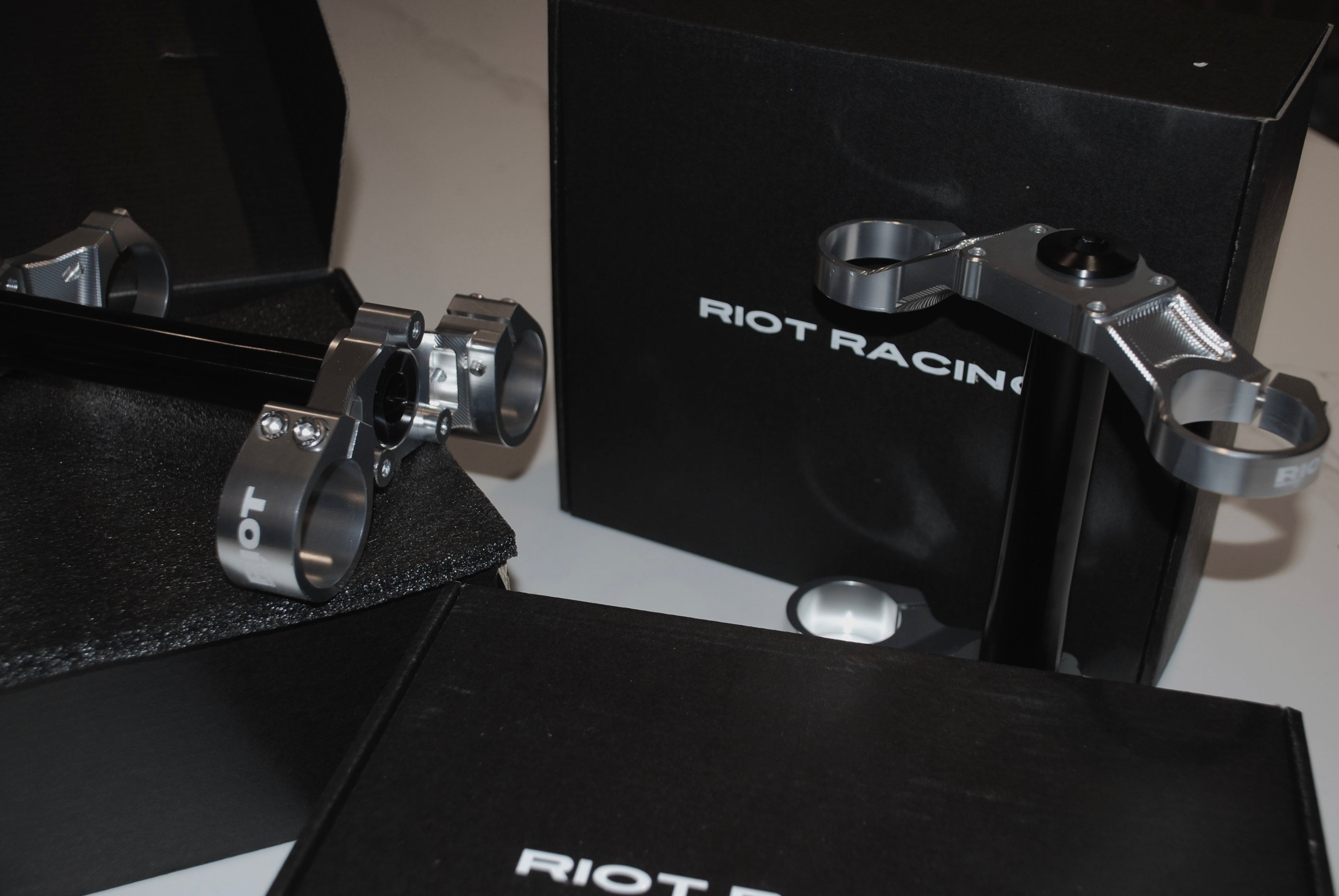 Holiday DISCOUNT Riot Drop Crown (STOCK SURRON LBX FORKS)