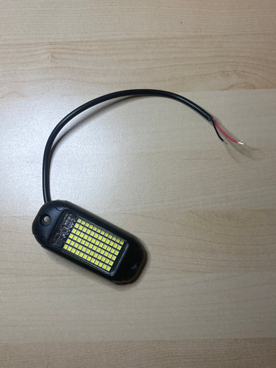 Battery powered universal V2 rock light