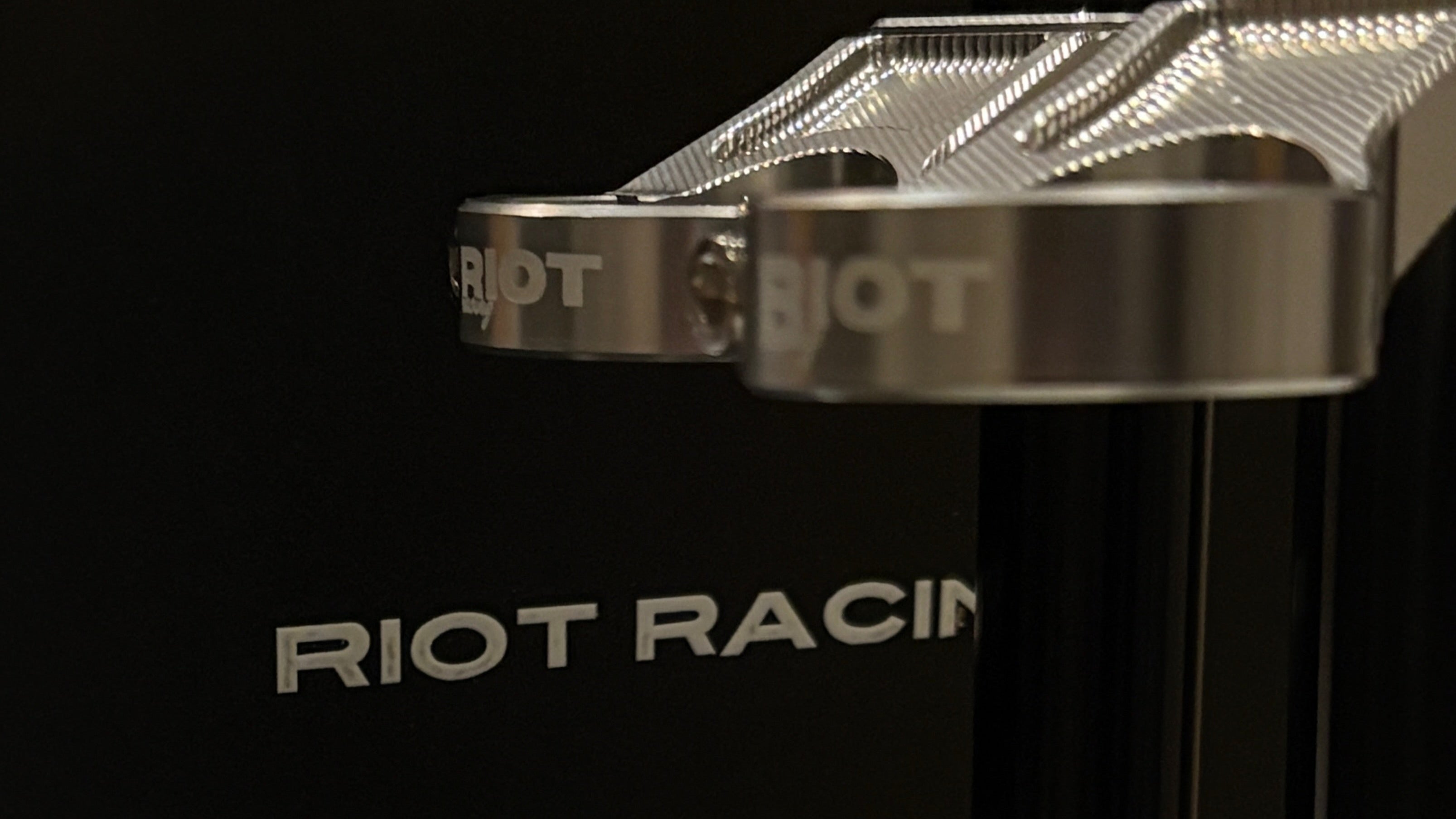 Holiday DISCOUNT Riot Drop Crown (STOCK SURRON LBX FORKS)